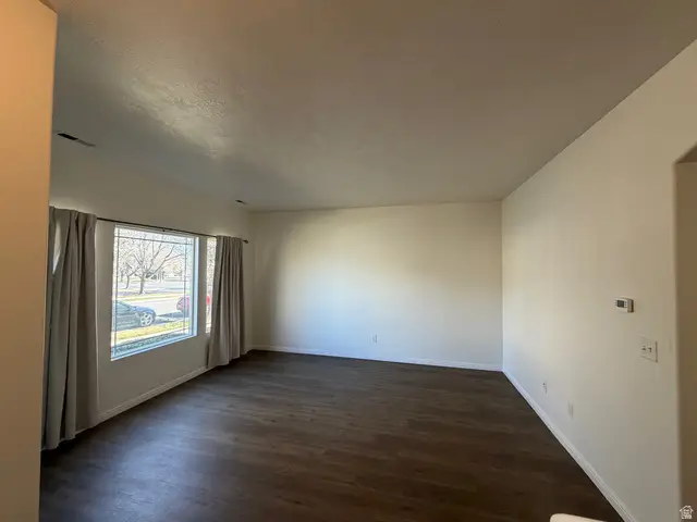 5168 W Cold Stone Ln, West Jordan, UT 84081 - #3