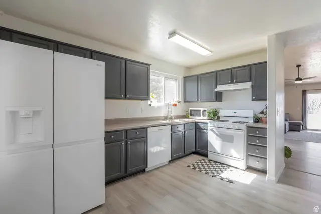 5207 Midland Dr, Roy, UT 84067 - #3