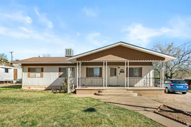 49 E 600 N, Hurricane, UT 84737 - #1