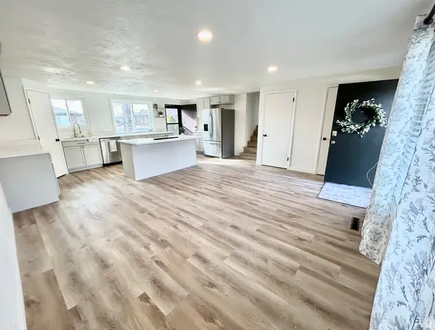 1503 N 300 W, Bountiful, UT 84010 - #2