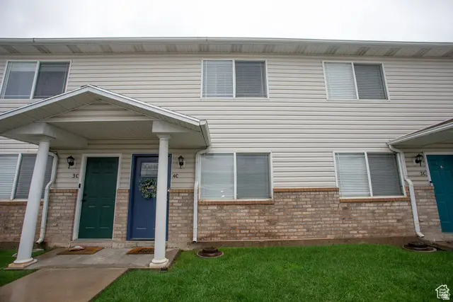 422 E 2050 N #4C, North Ogden, UT 84414 - #1