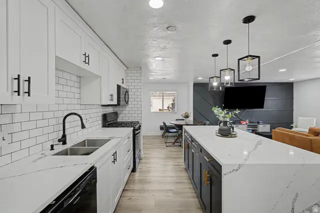 4996 Del Prado St, Murray, UT 84117 - #1