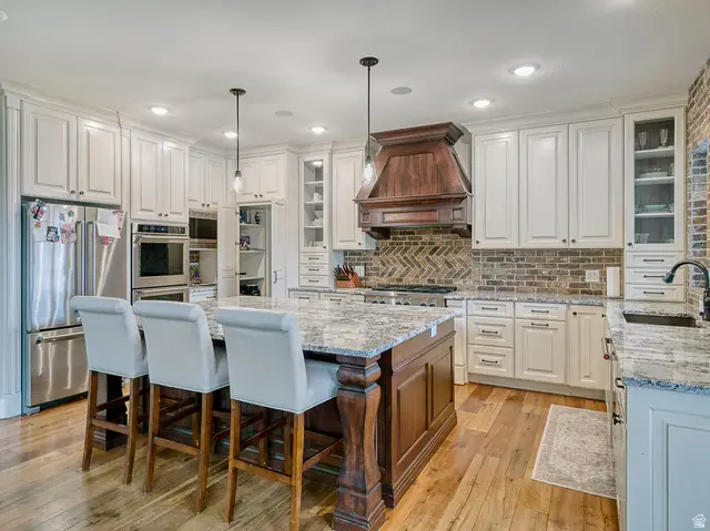 4287 W Manila Dr, Cedar Hills, UT 84062 - #2