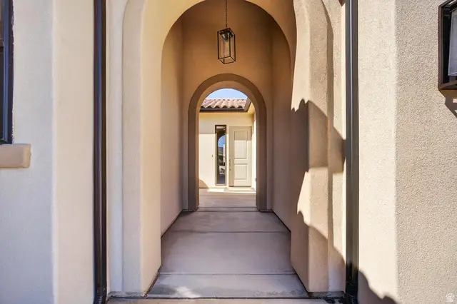 111 N Black Ave, Washington, UT 84780 - #3