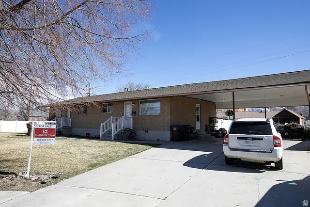 254 W Pioneer Cir, Midvale, UT 84047 - #2