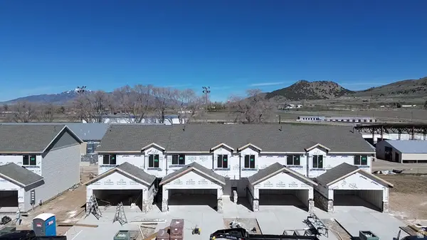 72 Cedar Ln, Malad City, ID 83252