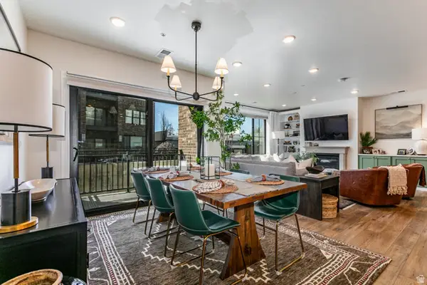 2240 E Laney Ave S #105, Holladay, UT 84117