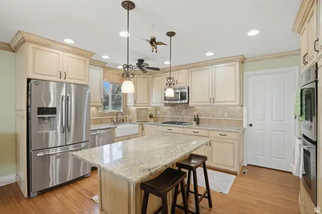 1781 E Portal Way S, Sandy, UT 84093 - #1