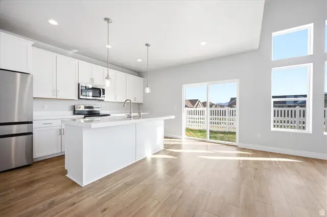 5433 W Autumn Moon Ln #218, Herriman, UT 84096 - #3