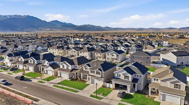 1165 E Bell Buoy Way, Eagle Mountain, UT 84005 - #2