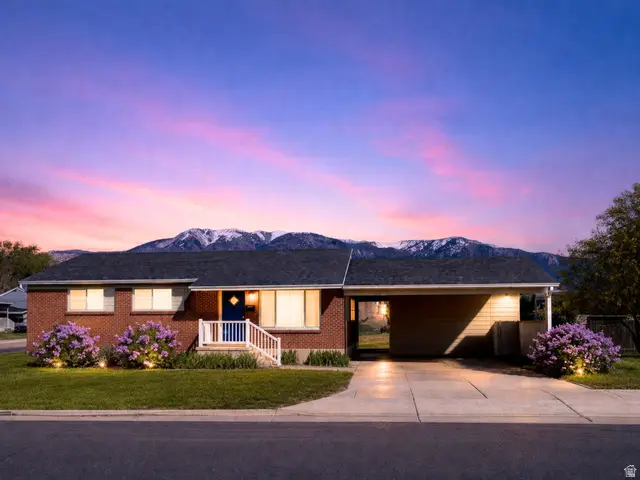 4546 S 300 E, Washington Terrace, UT 84405 - #1