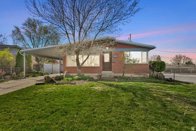 1027 E 9th S, Ogden, UT 84404 - #1