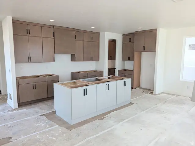 6824 W South Jordan Pkwy S #469, South Jordan, UT 84009 - #3