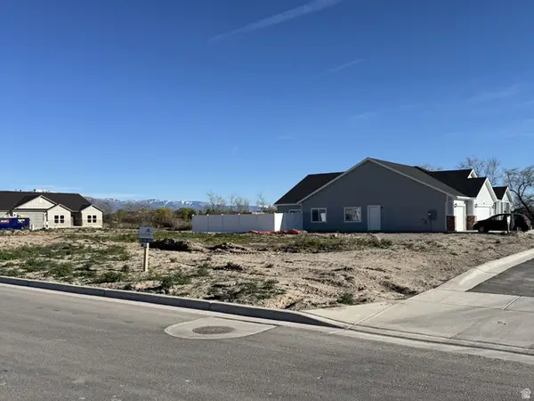 2745 W 2495 S #212, Syracuse, UT 84075