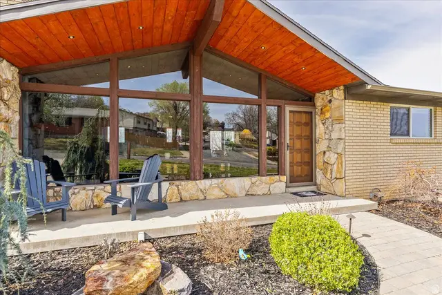 11940 S Pineridge Rd, Sandy, UT 84094 - #2