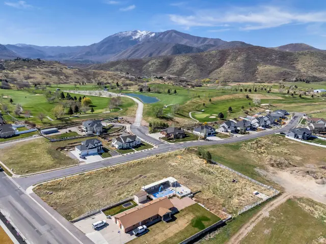 296 W Olympic Ln #2, Elk Ridge, UT 84651 - #3