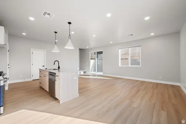 4017 E Razor Dr #113, Washington, UT 84780 - #2