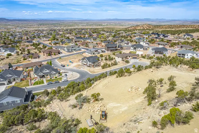 1960 N Mahogany Cir #7B, Cedar City, UT 84721 - #1