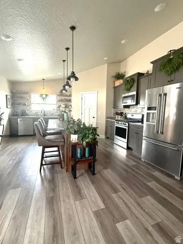 1033 S 100 W, Vernal, UT 84078 - #3