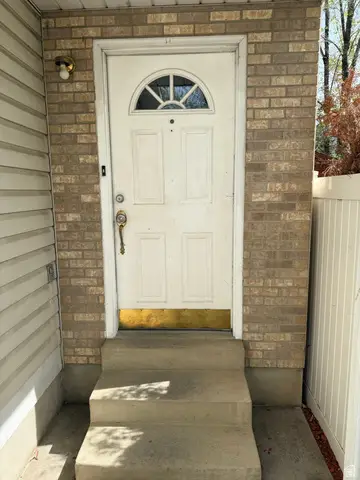 747 S Hanover Dr, Orem, UT 84058 - #1