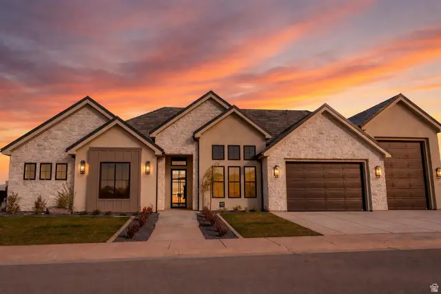 425 E Forrest Paddock Dr, Washington, UT 84780 - #1