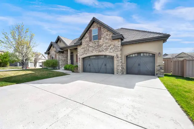 2141 W Aspen Wood Loop N, Lehi, UT 84048 - #2