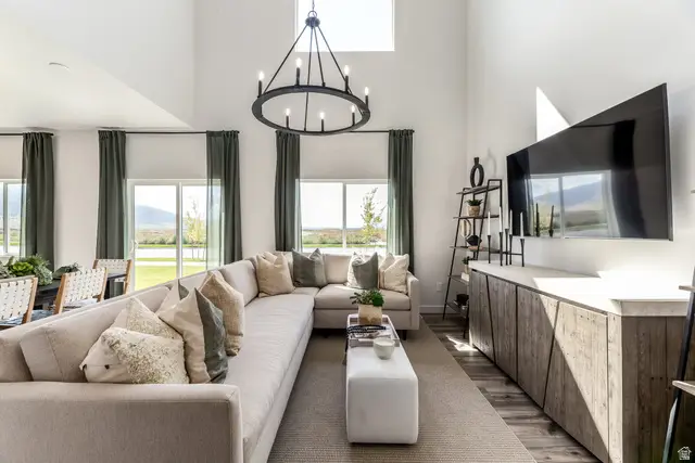 2094 E Swallow Dr #4050, Eagle Mountain, UT 84005 - #3