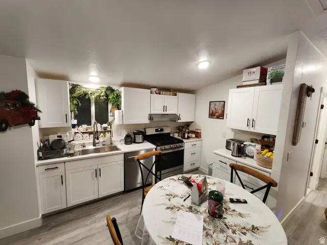 61 W Sunset Dr N, Layton, UT 84041 - #2