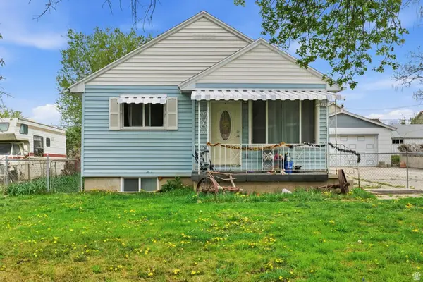 3157 S Elmer W, Magna, UT 84044