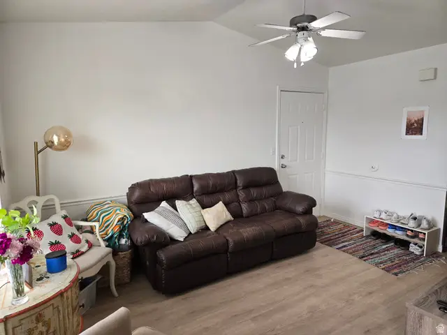 343 W 300 N #9, Provo, UT 84601 - #3