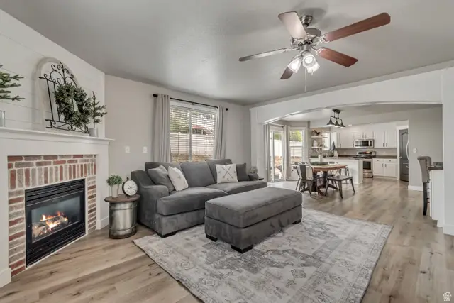 338 W Rye Dr N, Saratoga Springs, UT 84045 - #2