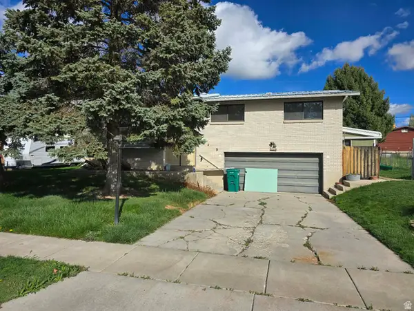 5936 S 2325 W, Roy, UT 84067