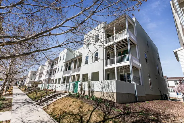 5328 W South Jordan Pkwy S, South Jordan, UT 84009 - #3