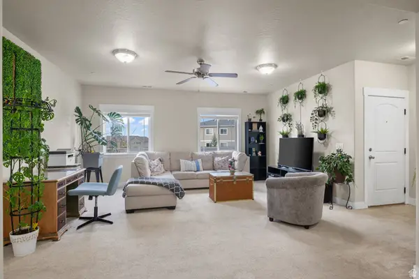 1977 N Crest Rd #1977, Saratoga Springs, UT 84045