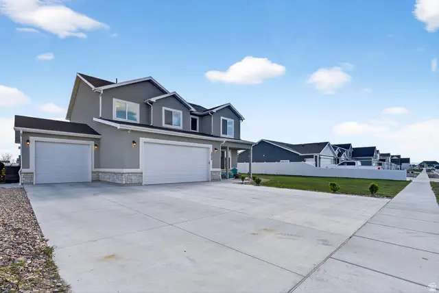 2429 W 2900 N, Farr West, UT 84404 - #3