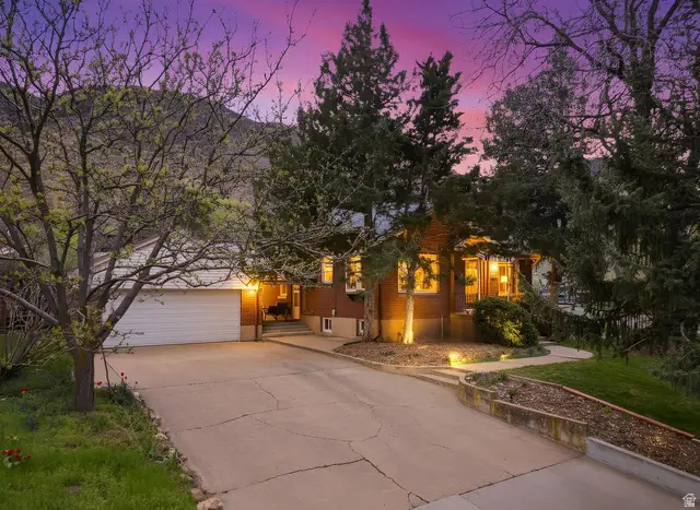 2132 Pierce Ave, Ogden, UT 84401 - #2