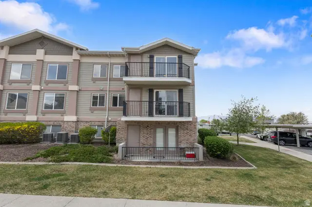 8229 S Resaca Dr #D9, Midvale, UT 84070 - #1