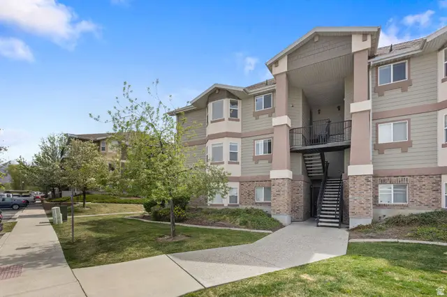 8229 S Resaca Dr #D9, Midvale, UT 84070 - #2