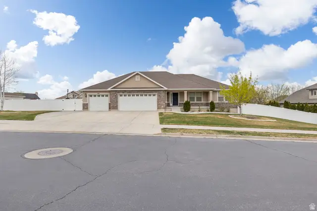 678 W Cory Rd S, South Jordan, UT 84095 - #2