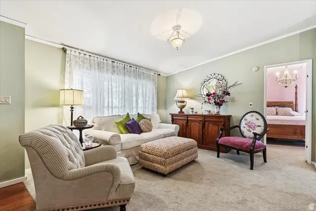 273 E Vagabond Dr, Murray, UT 84107 - #1