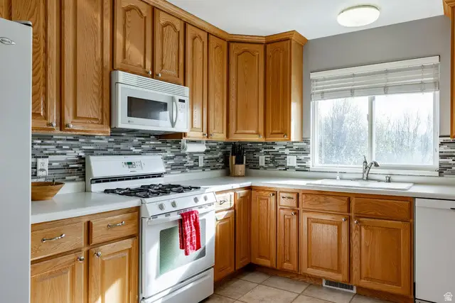 7737 S 5200 W, West Jordan, UT 84081 - #3