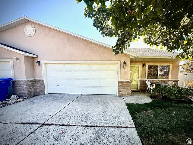 361 E 1900 N, North Ogden, UT 84414 - #1