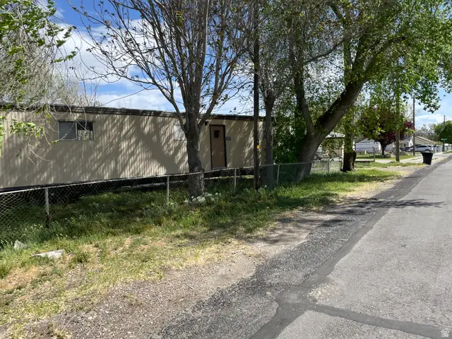 2813 S Spencer Ave, Magna, UT 84044 - #3