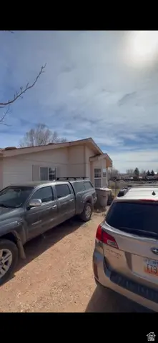 445 W Vance Dr, Kanab, UT 84741