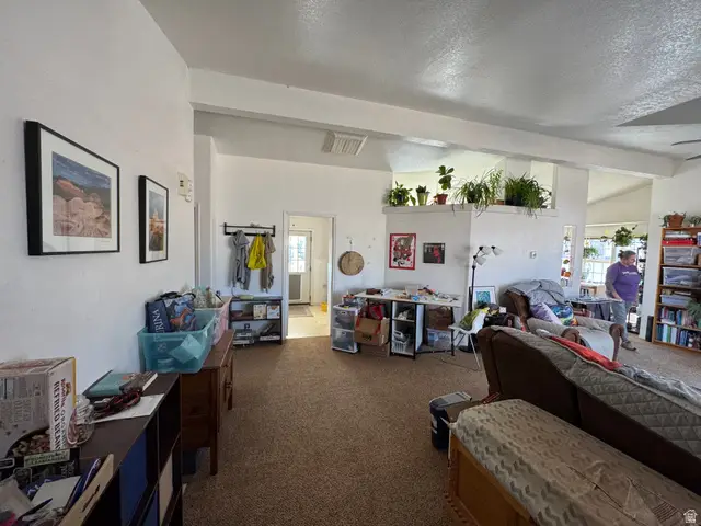 445 W Vance Dr, Kanab, UT 84741 - #3