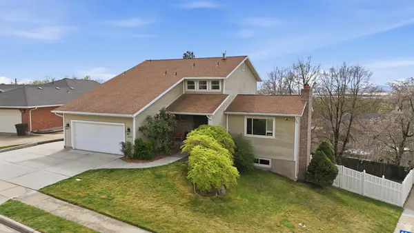 1893 N 100 E, Centerville, UT 84014