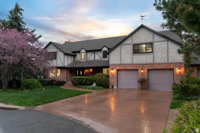 9618 S Ruskin Cir, Sandy, UT 84092 - #3