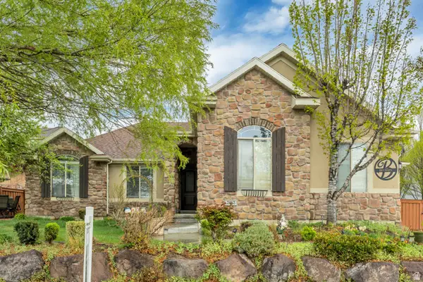 2462 W Stonehaven Loop S, Lehi, UT 84043