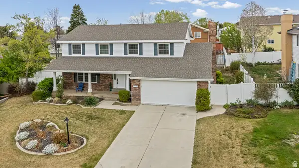 1253 E Meadow Ridge Rd S, Sandy, UT 84094