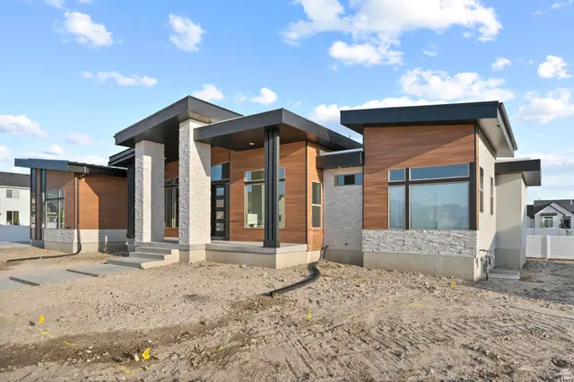 647 W 1330 S, Lehi, UT 84043 - #3